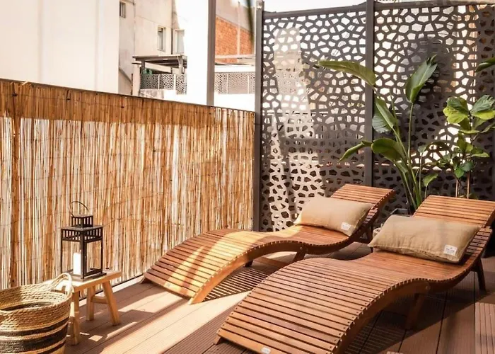 Lulua - 2 Bedrooms In Eixample Dreta Appartamento
